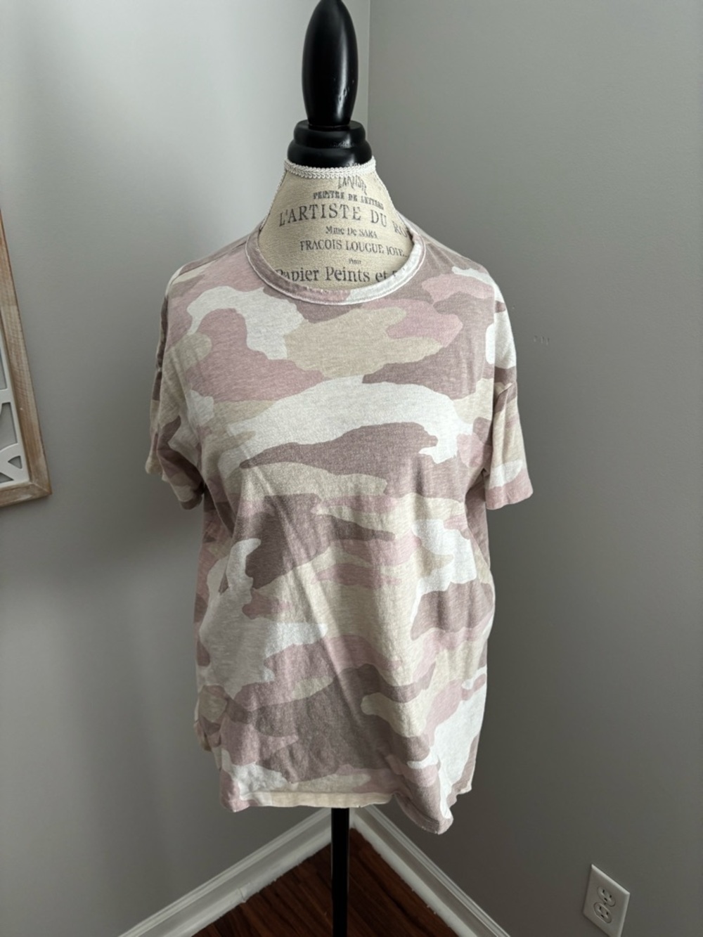 💗 GUC Aerie Oversized Pink & Cream Camo Short Sleeve T-Shirt